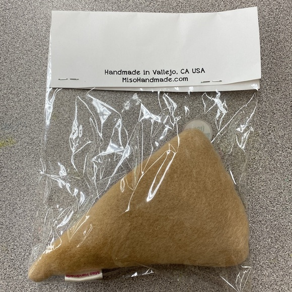 😺LAST ONE! Catnip Toy: Crispy pizza with olives. - Picture 2 of 2